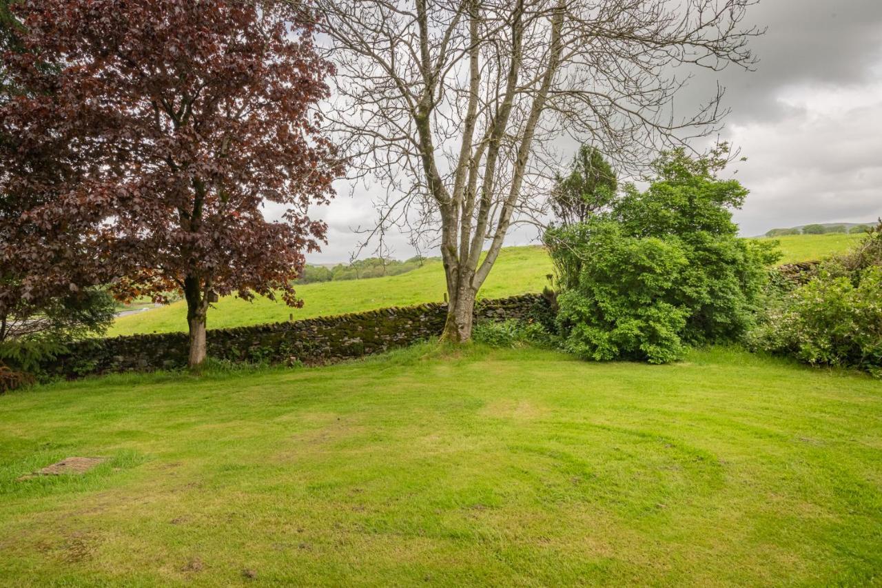 Burrow Cottage Kendal Exterior foto